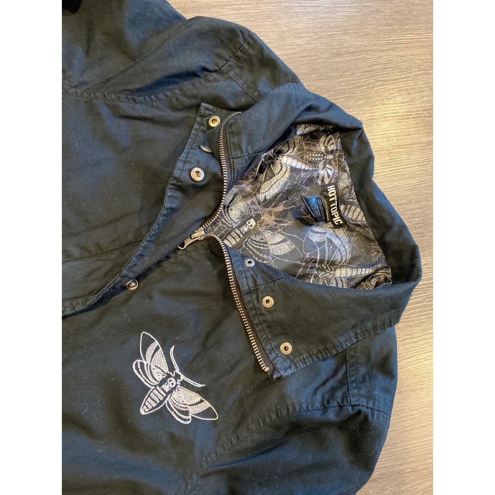 Hot Topic Black‎ Deaths Head Hawkmoth Utility Jacket Small Skull Print Lining
